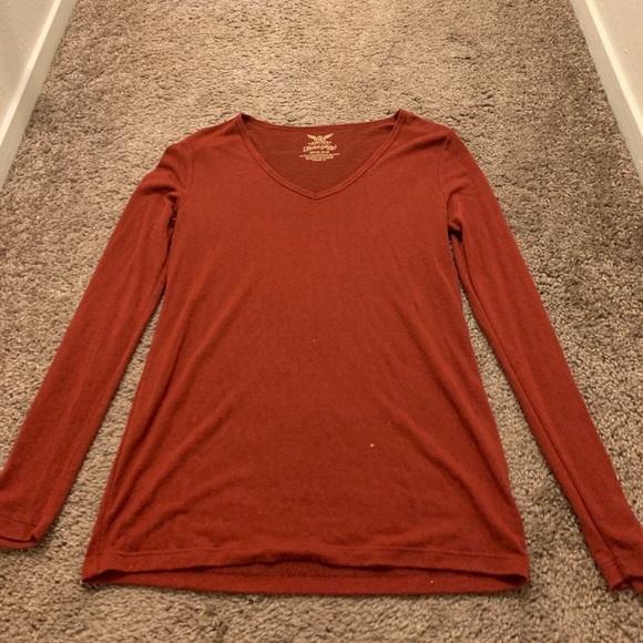 Tops - Picture 2 of 5